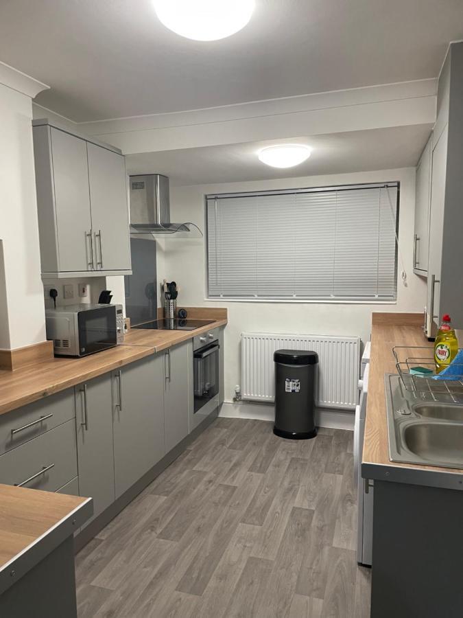Comfy For Contractors And Families With Free Parking - Sage View *